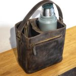 Regalo corporativo Matera Colon tipo canasta de cuero Vakapi en D&A confecciones. Indumentaria de trabajo