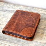 Regalo corporativo Agenda de cuero Vakapi en D&A confecciones. Indumentaria de trabajo