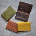 Regalo corporativo Tarjetero Quito Vakapi en D&A confecciones. Indumentaria de trabajo