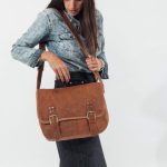 Regalo corporativo Morral de cuero Vakapi en D&A confecciones. Indumentaria de trabajo