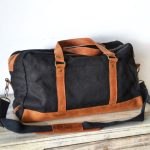 Regalo corporativo Bolsa de mano de lona y cuero Vakapi en D&A confecciones. Indumentaria de trabajo