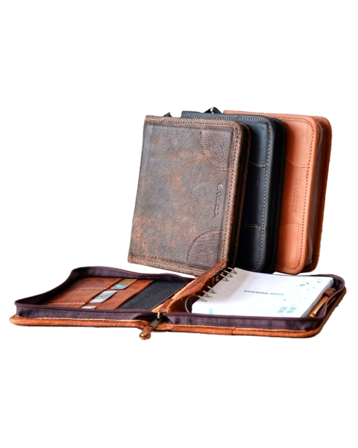 Regalo corporativo Agenda de cuero Vakapi en D&A confecciones. Indumentaria de trabajo