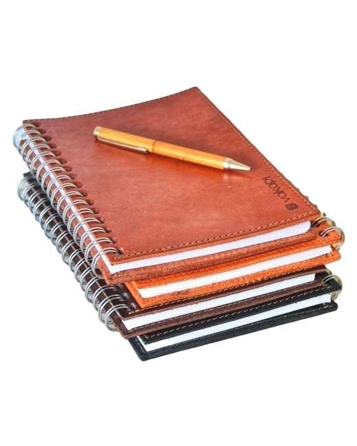 Regalo corporativo Anotador A5 espiral de cuero Vakapi en D&A confecciones. Indumentaria de trabajo