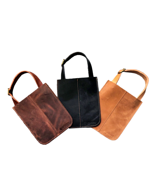 Regalo corporativo Bolsitas para el auto de cuero en D&A confecciones. Indumentaria de trabajo